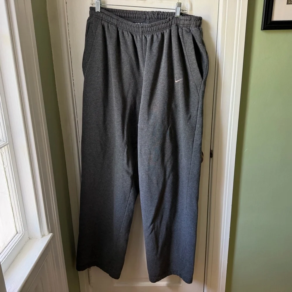 Nike Vintage Dark Gray Fleece Sweatpants with Small Swoosh Tag Men’s Size XXL